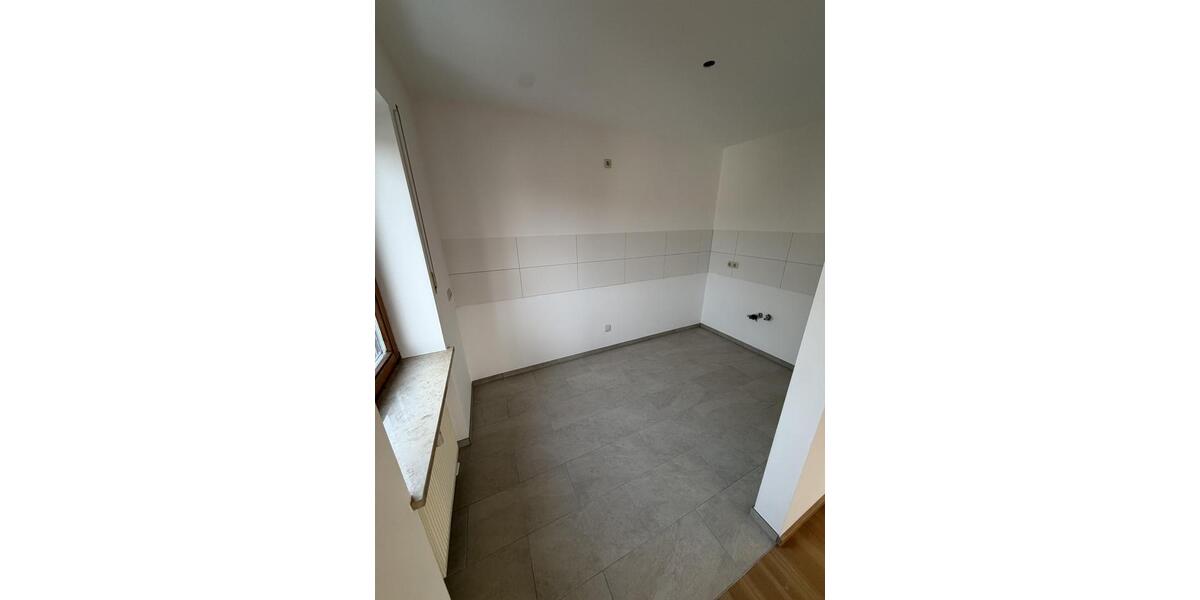 Etagenwohnung Bad Endorf - 2 Zimmer, 65 m&sup2;, 780&euro; | Angebot:25552906