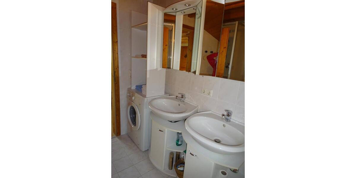 Etagenwohnung Eiselfing - 4 Zimmer, 81 m&sup2;, 890&euro; | Angebot:20332241