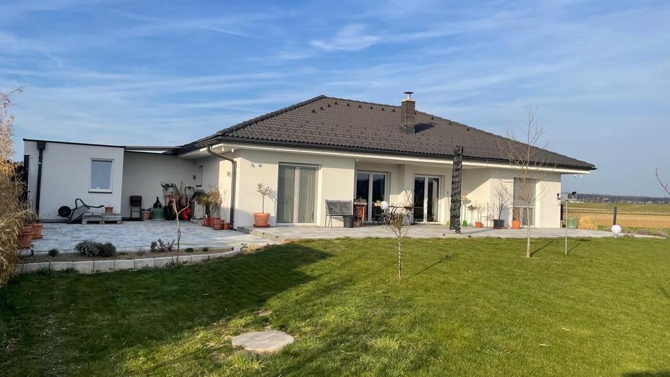 Bungalow Prien am Chiemsee - 3 Zimmer, 115 m&sup2;, 595.000&euro; | Angebot:25936223