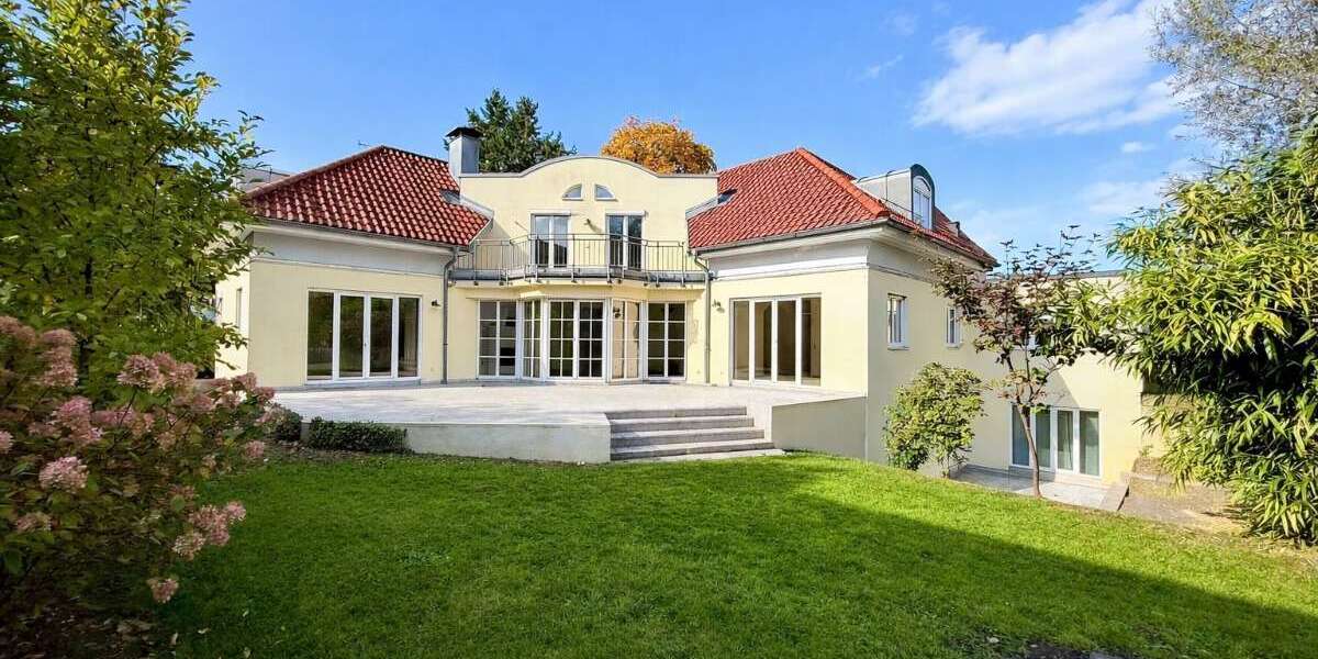 Einfamilienhaus Rosenheim Innenstadt - 7 Zimmer, 310 m&sup2;, 1.749.000&euro; | Angebot:24796185