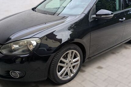 VW Golf 105.000 km 4.500 &euro; Rosenheim 83024