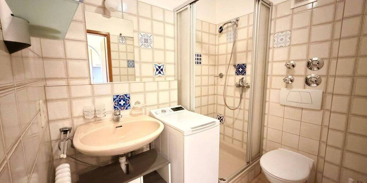 Etagenwohnung Rosenheim Aising - 2 Zimmer, 41 m&sup2;, 219.000&euro; | Angebot:25929484