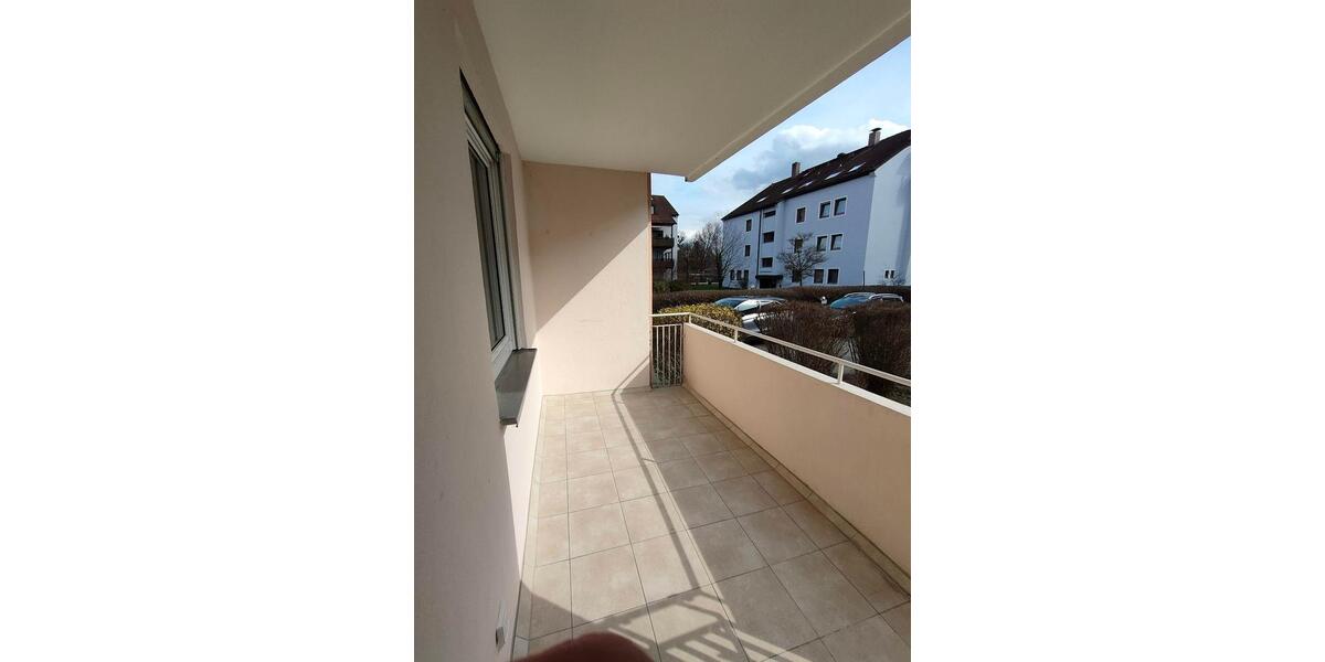 Erdgeschoßwohnung Rosenheim Innenstadt - 3 Zimmer, 70 m&sup2;, 1.030&euro; | Angebot:25881495
