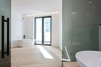 Wohnung Rosenheim Innenstadt - 3 Zimmer, 161 m&sup2;, 1.499.000&euro; | Angebot:25483358