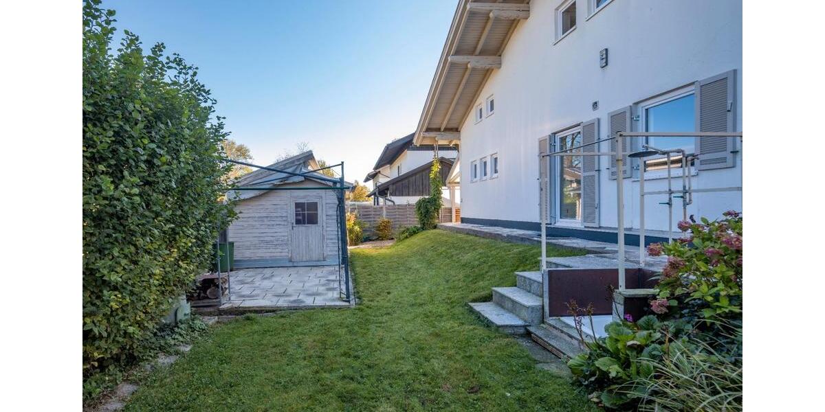 Einfamilienhaus Bernau am Chiemsee - 4 Zimmer, 170 m&sup2;, 2.500&euro; | Angebot:26300238