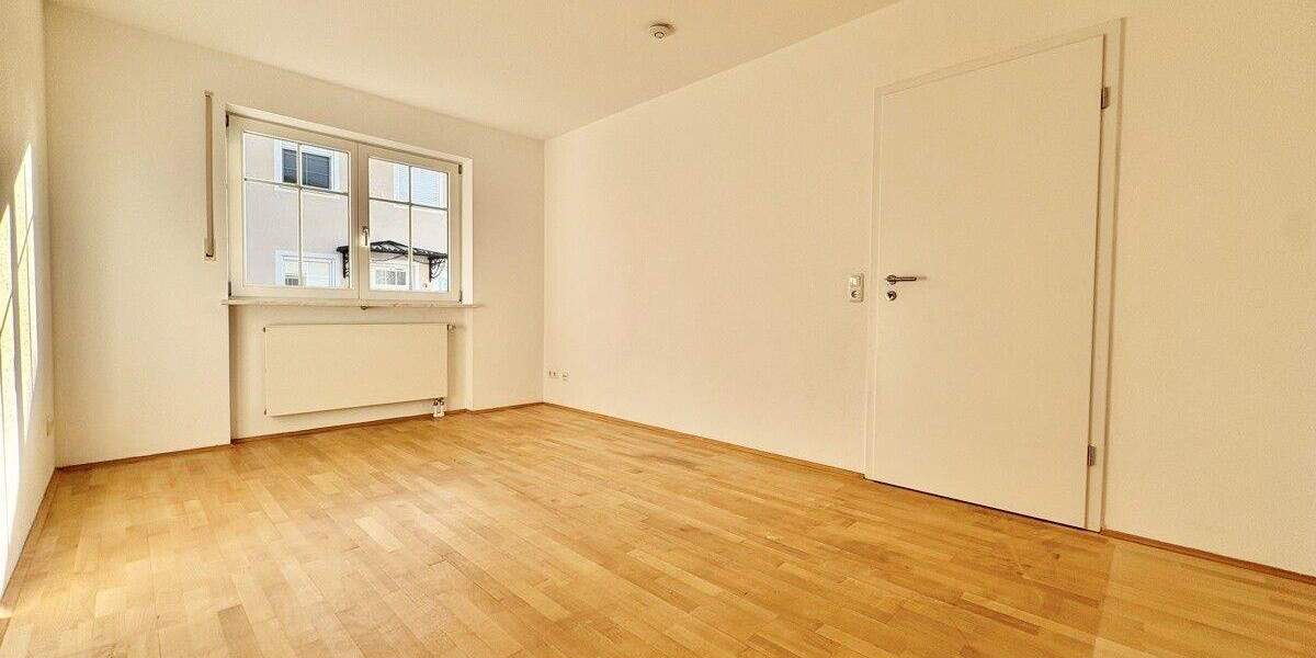 Mehrfamilienhaus, Wohnhaus Bad Aibling - 4 Zimmer, 130 m&sup2;, 950.000&euro; | Angebot:25818255