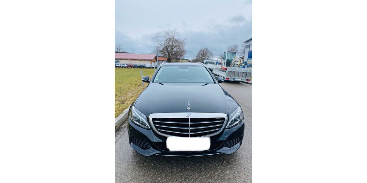 Mercedes-Benz C 180 125.300 km 17.000 &euro; Miesbach 83714