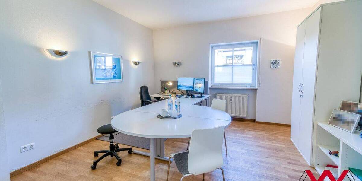 Gewerbeobjekt Ebersberg - 6 Zimmer, 121 m&sup2;, 498.000&euro; | Angebot:25768968