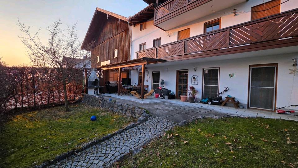 Maisonettenwohnung Griesstätt - 4.5 Zimmer, 160 m&sup2;, 1.470&euro; | Angebot:25895011