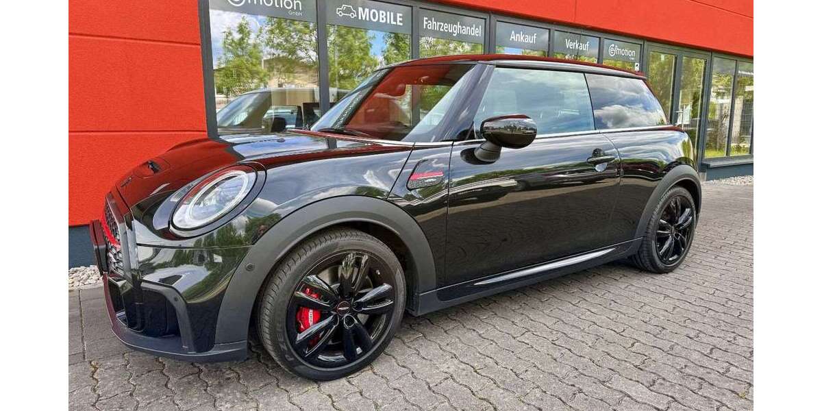 Mini John Cooper Works 104.170 km 23.590 &euro; Bad Aibling 83043