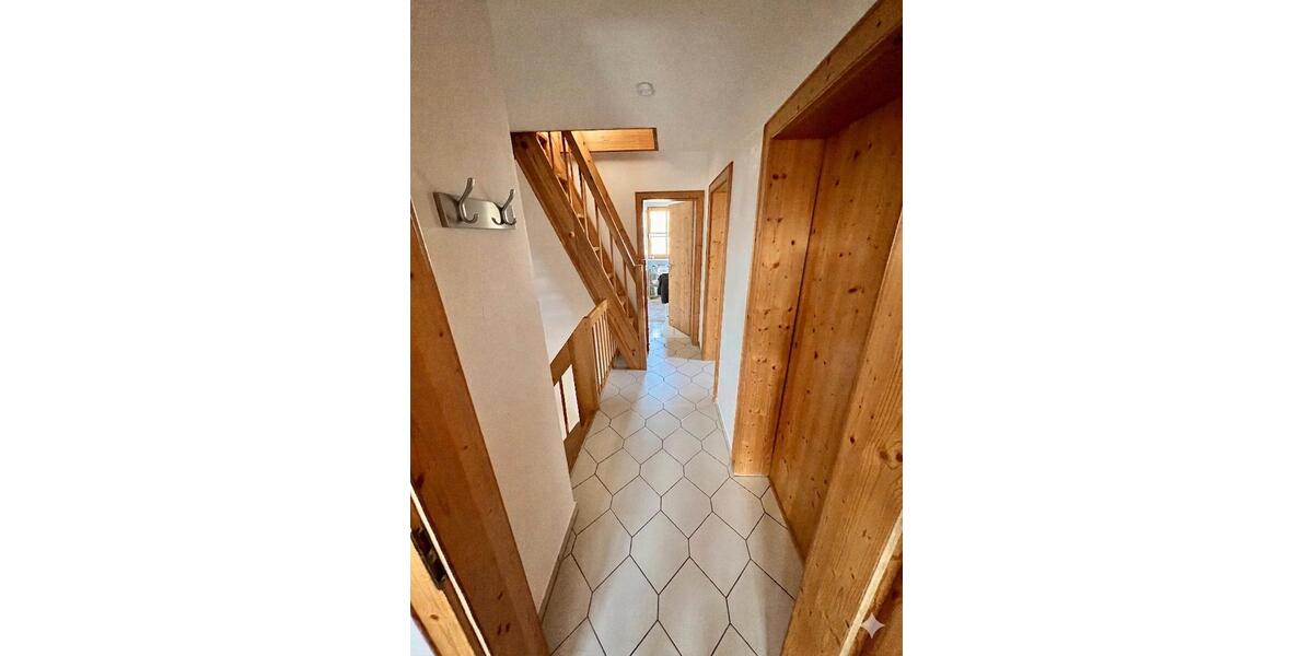 Doppelhaushälfte Tuntenhausen - 5 Zimmer, 125 m&sup2;, 690.000&euro; | Angebot:26008582