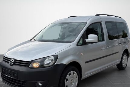 VW Caddy Maxi 148.100 km 9.999 &euro; Valley , Landkreis Miesbach 83626