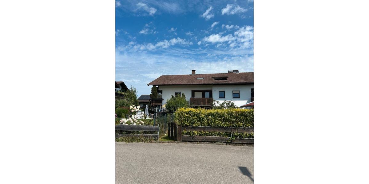 Dachgeschoßwohnung Kolbermoor - 3 Zimmer, 70 m&sup2;, 369.000&euro; | Angebot:27095825
