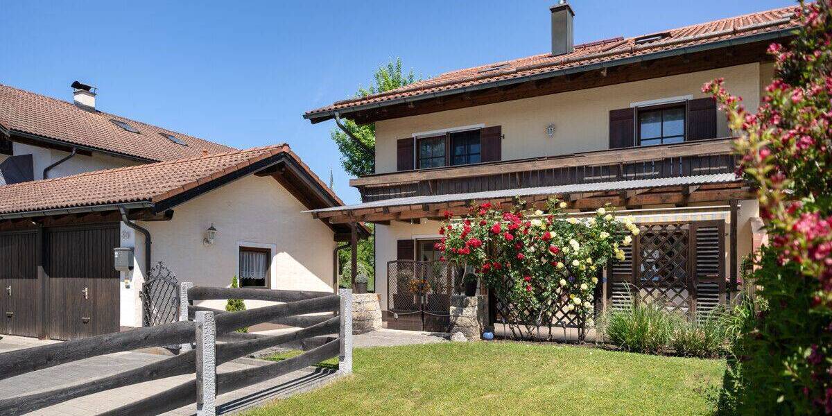 Doppelhaushälfte Stephanskirchen Eitzing - 6 Zimmer, 229 m&sup2;, 749.000&euro; | Angebot:26875275