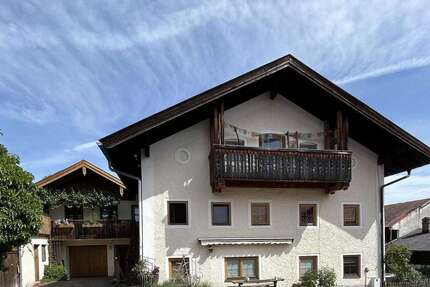 Haus Bad Endorf - 5 Zimmer, 157 m&sup2;, 1.550&euro; | Angebot:26759845