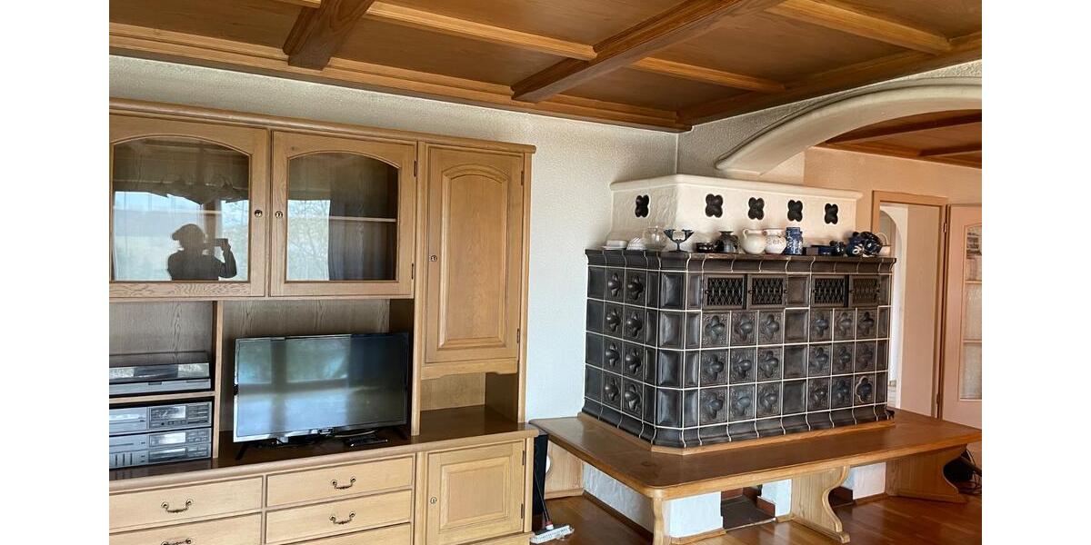 Einfamilienhaus Kirchseeon - 7 Zimmer, 270 m&sup2;, 1.450&euro; | Angebot:25590861