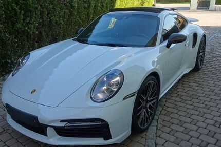 Porsche 992 6.000 km 176.500 &euro; Schnaitsee 83530