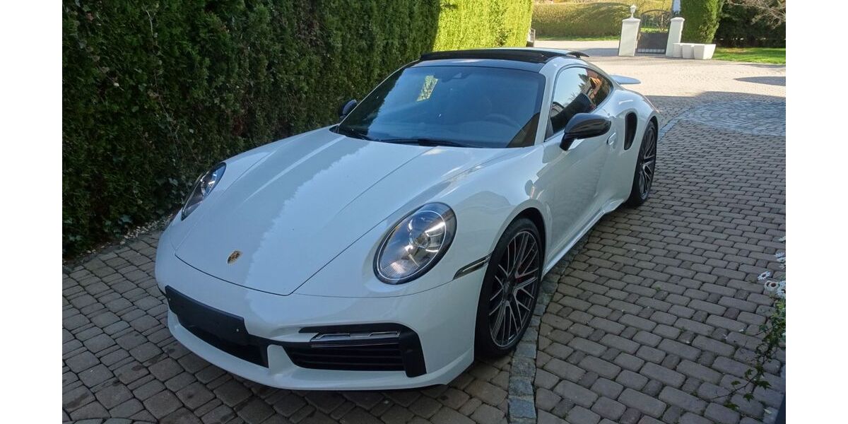 Porsche 992 6.000 km 176.500 &euro; Schnaitsee 83530