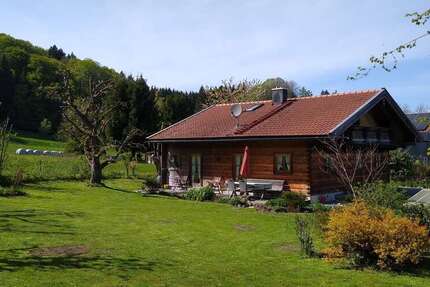 Haus Irschenberg - 4 Zimmer, 129 m&sup2;, 1.800&euro; | Angebot:26744883