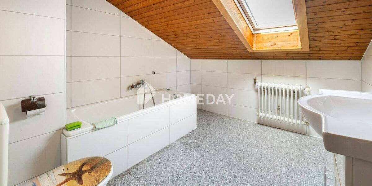 Reihenmittelhaus Kolbermoor - 7 Zimmer, 170 m&sup2;, 647.000&euro; | Angebot:26257537