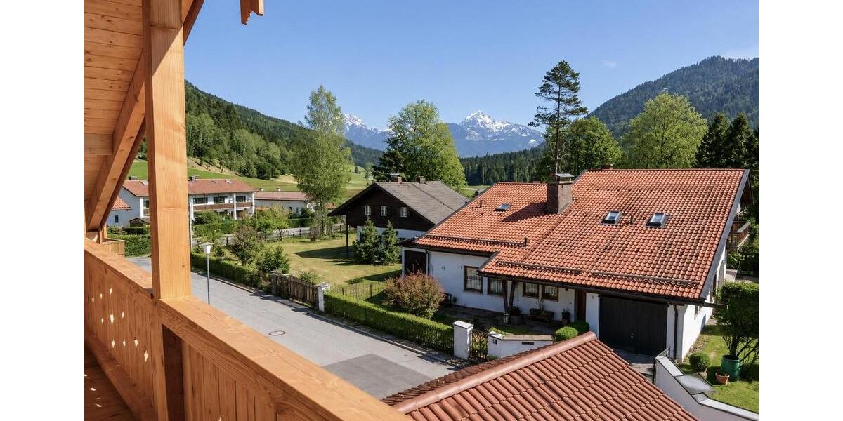 Doppelhaushälfte Schliersee - 5 Zimmer, 171 m&sup2;, 3.100&euro; | Angebot:26682469