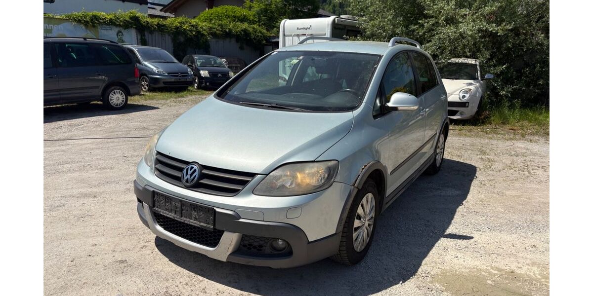 VW Golf 290.000 km 1.799 &euro; Rosenheim 83022