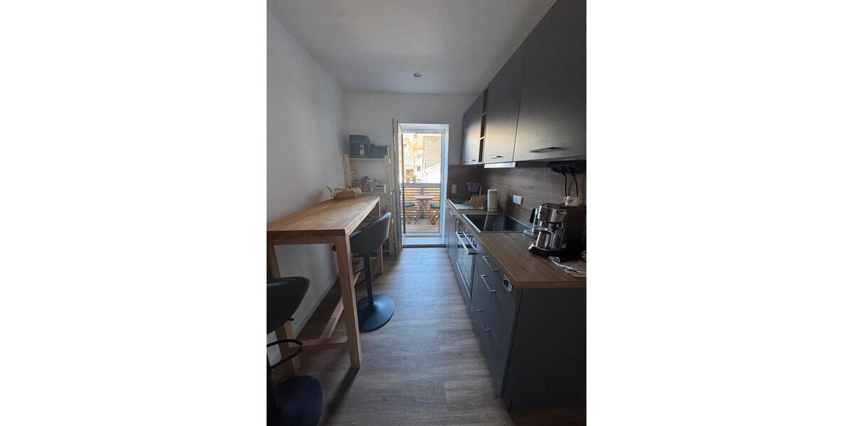Etagenwohnung Rosenheim Innenstadt - 3 Zimmer, 60 m&sup2;, 1.280&euro; | Angebot:26649502