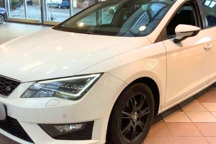 Seat Leon 118.900 km 12.300 &euro; Miesbach 83714
