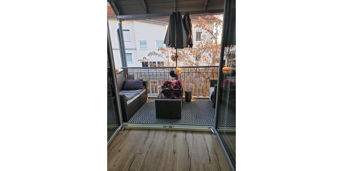 Etagenwohnung Kolbermoor - 3 Zimmer, 84 m&sup2;, 399.000&euro; | Angebot:26035464