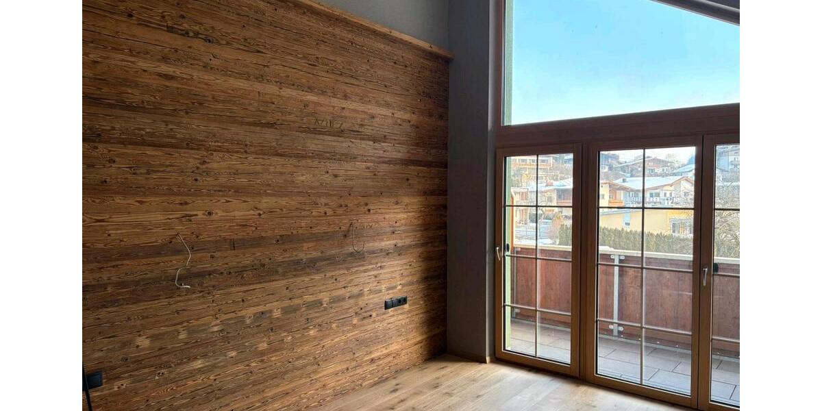 Dachgeschoßwohnung Kiefersfelden - 3 Zimmer, 80 m&sup2;, 1.550&euro; | Angebot:26308527