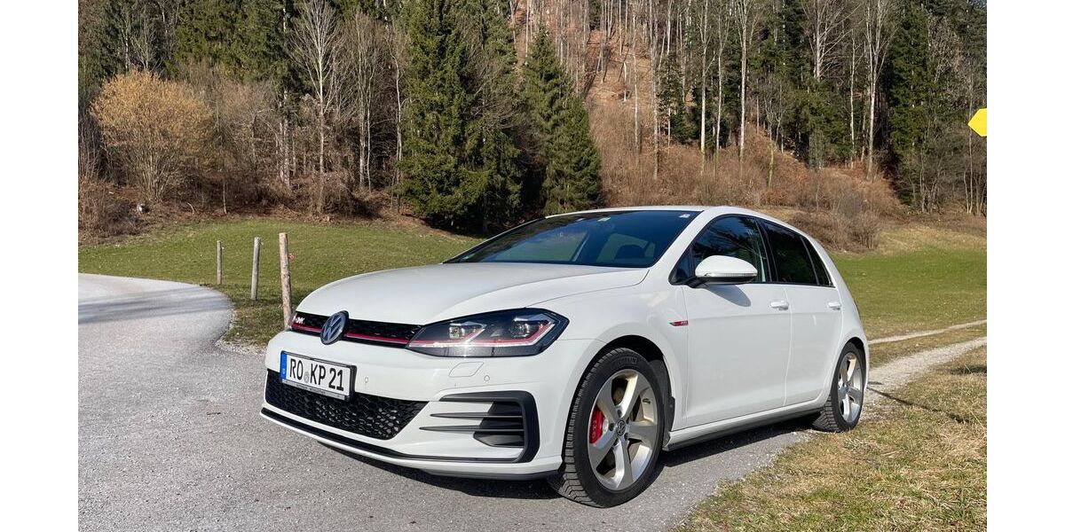 VW Golf 128.000 km 17.900 &euro; Rosenheim 83022