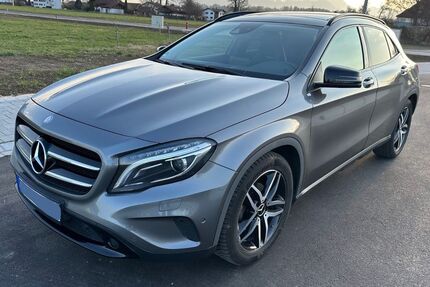Mercedes-Benz GLA 220 149.800 km 15.900 &euro; Übersee 83236
