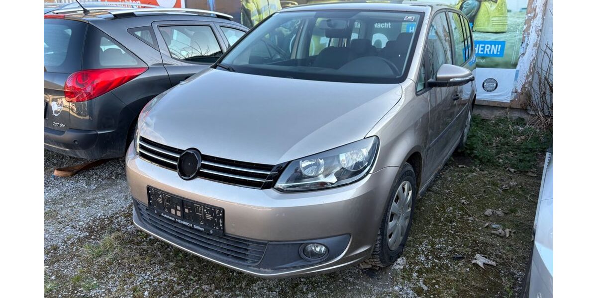 VW Touran 171.000 km 2.999 &euro; Rosenheim 83022