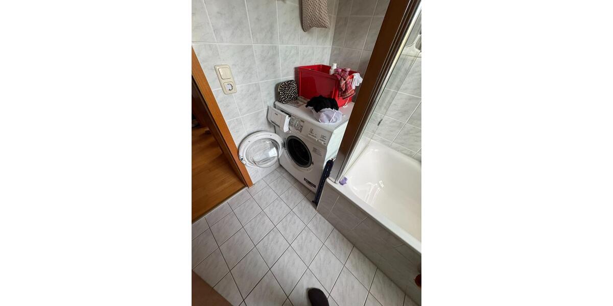 Etagenwohnung Kolbermoor - 2 Zimmer, 55 m&sup2;, 1.000&euro; | Angebot:25824625