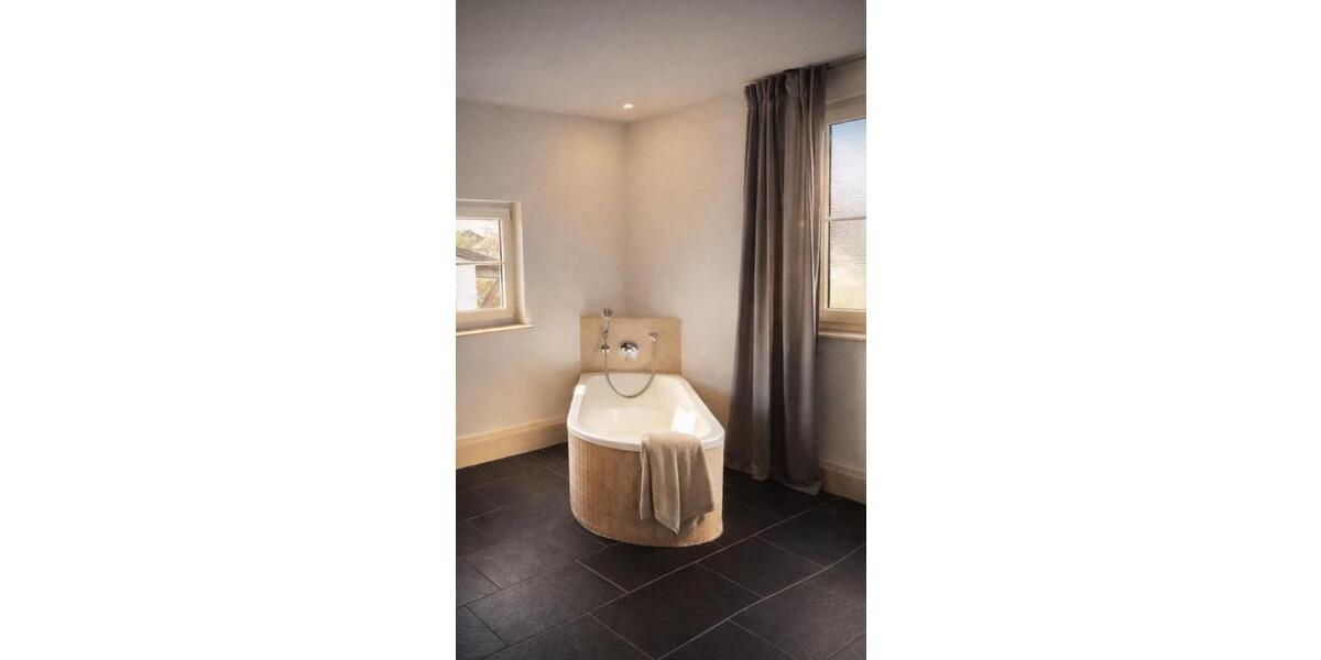 Einfamilienhaus Rosenheim Aising - 5 Zimmer, 141 m&sup2;, 2.500&euro; | Angebot:25840955