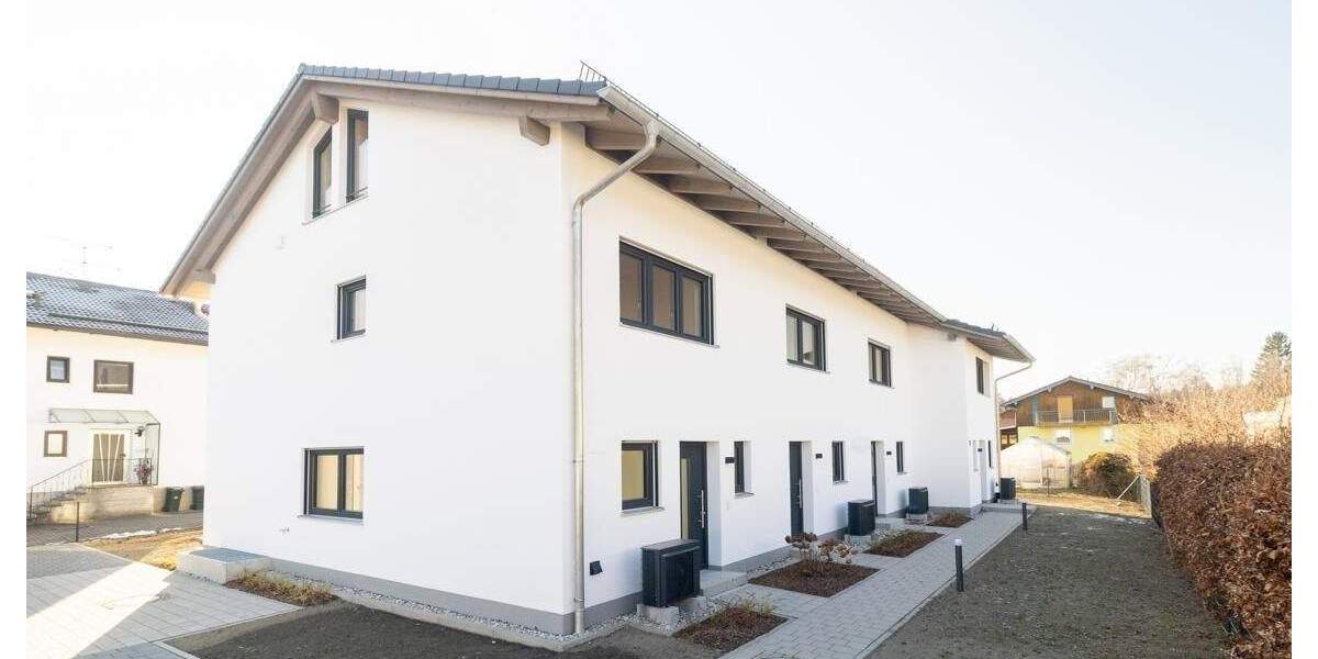 Reihenendhaus Raubling Nicklheim - 3 Zimmer, 100 m&sup2;, 719.500&euro; | Angebot:25684078