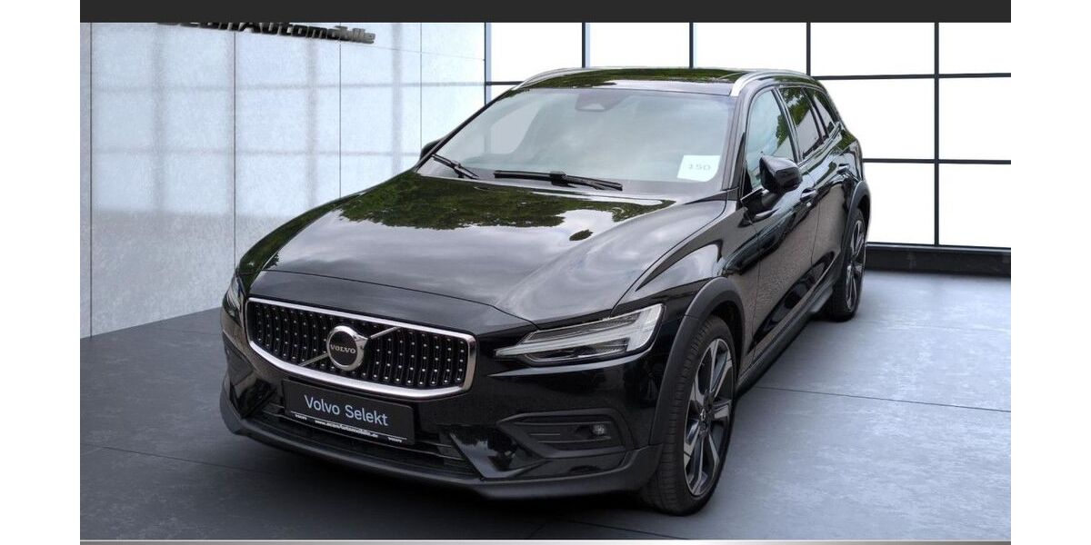 Volvo V60 Cross Country 39.290 km 43.990 &euro; Kolbermoor 83059