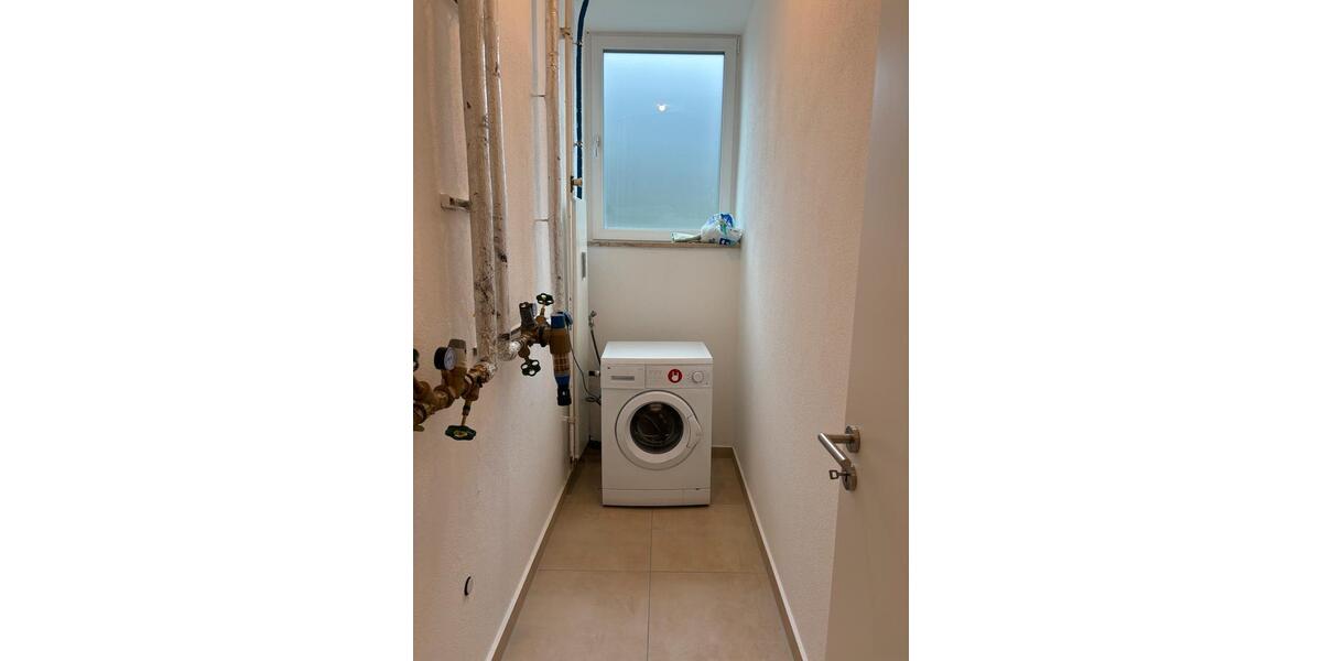 Etagenwohnung Bad Feilnbach - 5 Zimmer, 170 m&sup2;, 2.150&euro; | Angebot:26619215