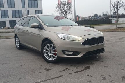 Ford Focus 156.000 km 6.600 &euro; Rosenheim 83026