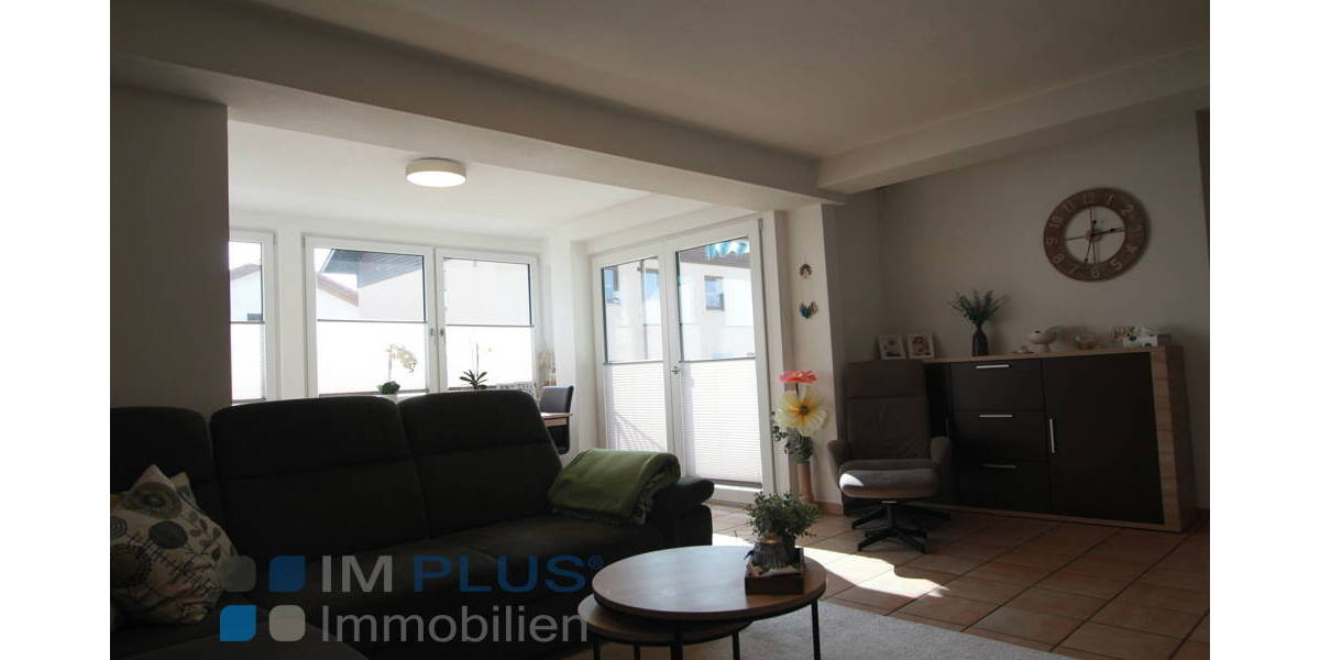 Etagenwohnung Großkarolinenfeld - 5 Zimmer, 143 m&sup2;, 675.000&euro; | Angebot:25939236