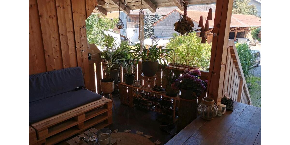 Dachgeschoßwohnung Emmering - 3 Zimmer, 82 m&sup2;, 1.130&euro; | Angebot:25964176