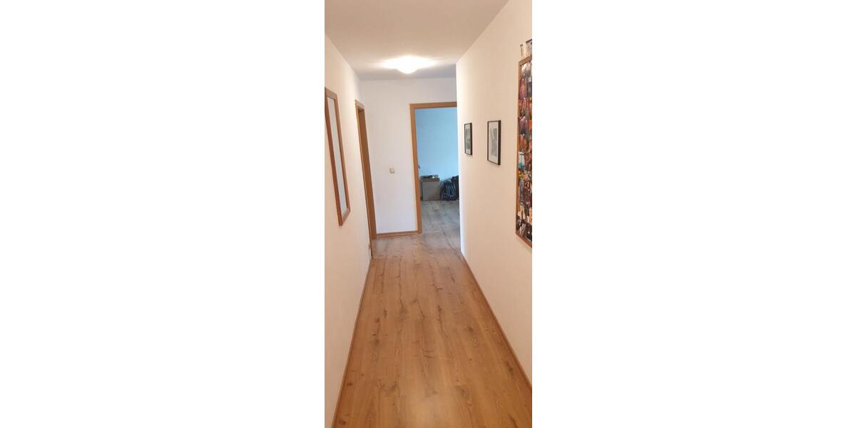 Etagenwohnung Kirchseeon - 2 Zimmer, 60 m&sup2;, 950&euro; | Angebot:25904003