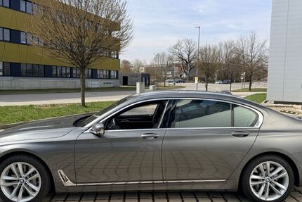 BMW 750 122.852 km 28.999 &euro; Raubling 83064