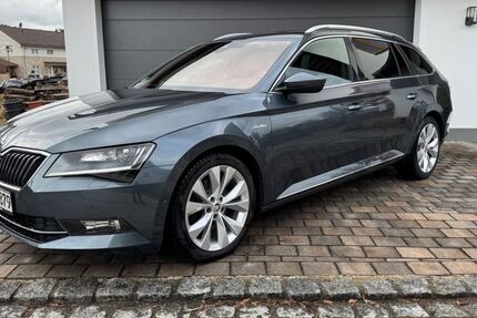 Skoda Superb 168.500 km 17.990 &euro; Glonn 85625