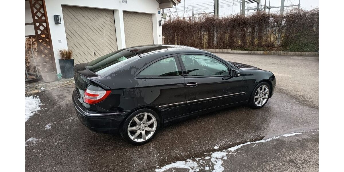 Mercedes-Benz CLC 230 35.000 km 8.250 &euro; Rosenheim 83026