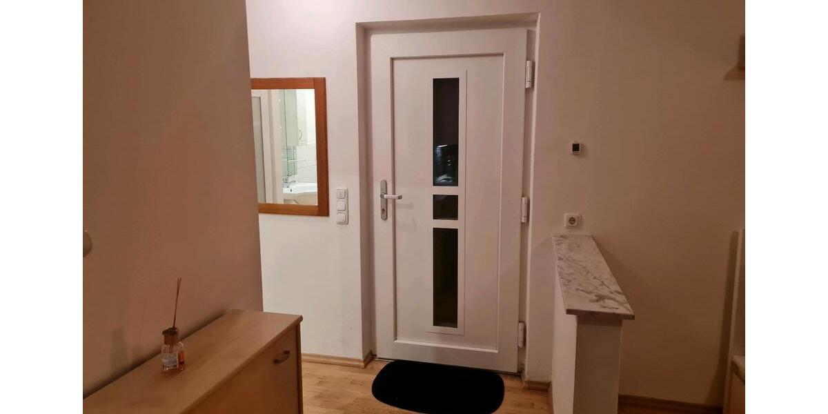 Etagenwohnung Bruckmühl - 1 Zimmer, 18 m&sup2;, 460&euro; | Angebot:25917527