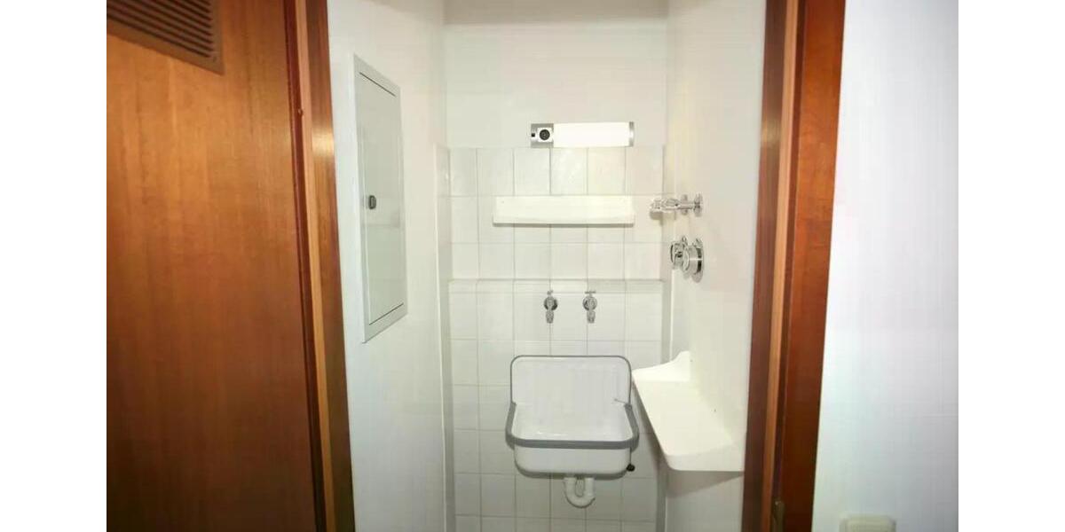 Gewerbeobjekt Rosenheim Innenstadt - 2.410&euro; | Angebot:25327638