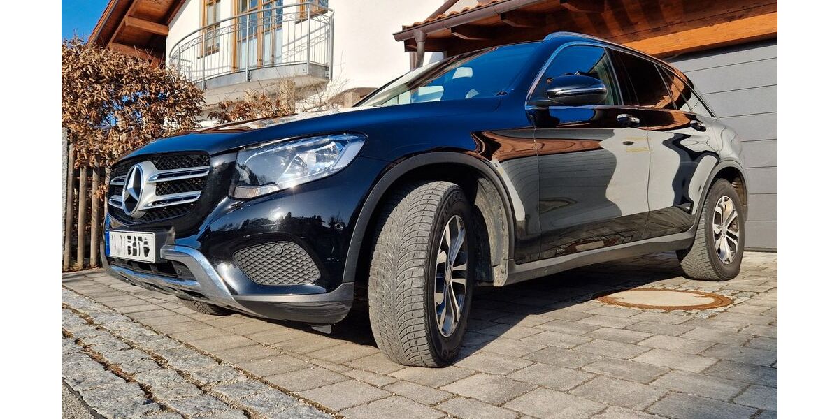 Mercedes-Benz GLC 250 146.000 km 19.700 &euro; Aying 85653
