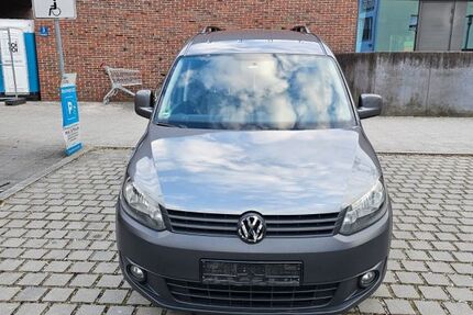 VW Caddy Maxi 378.000 km 6.900 &euro; München 80937