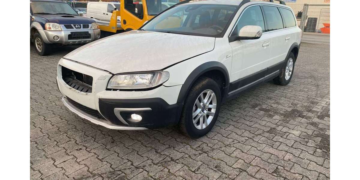 Volvo XC70 397.000 km 5.999 &euro; Rosenheim 83026
